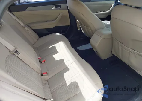 2015 Hyundai Sonata Se z USA, uszkodzony, nr VIN 5NPE24AF9FH198860